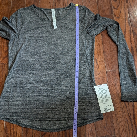 BNWT Lululemon On Track Long Sleeve Heathered Black - size 8 - Picture 9 of 13